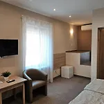 بيت ضيافة Mediterran 3*